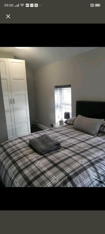 Copperfield Homestay Cardiff Eksteriør bilde